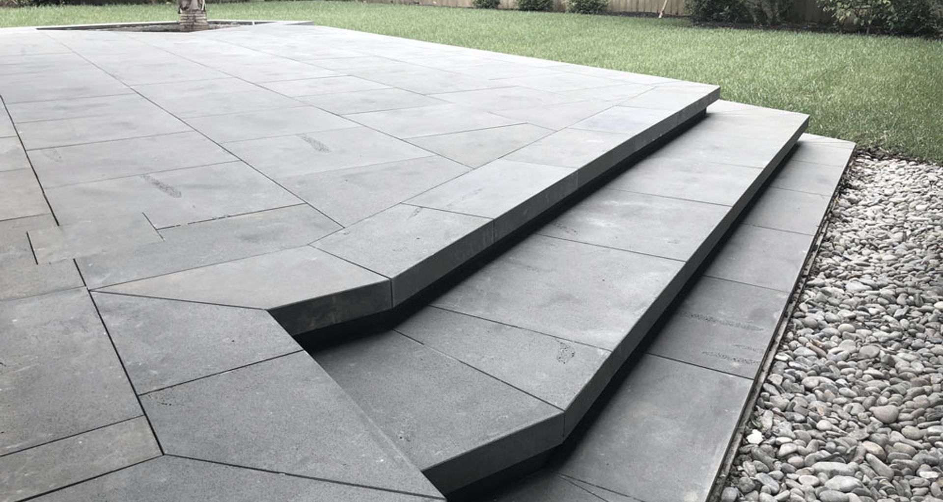 Custom Bluestone Paving banner