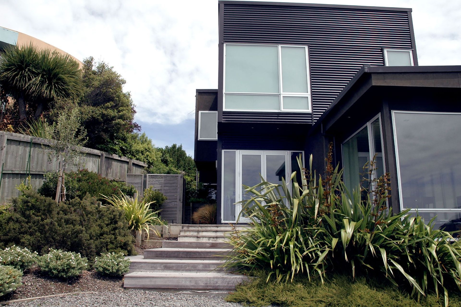 Diamond Harbour Residence