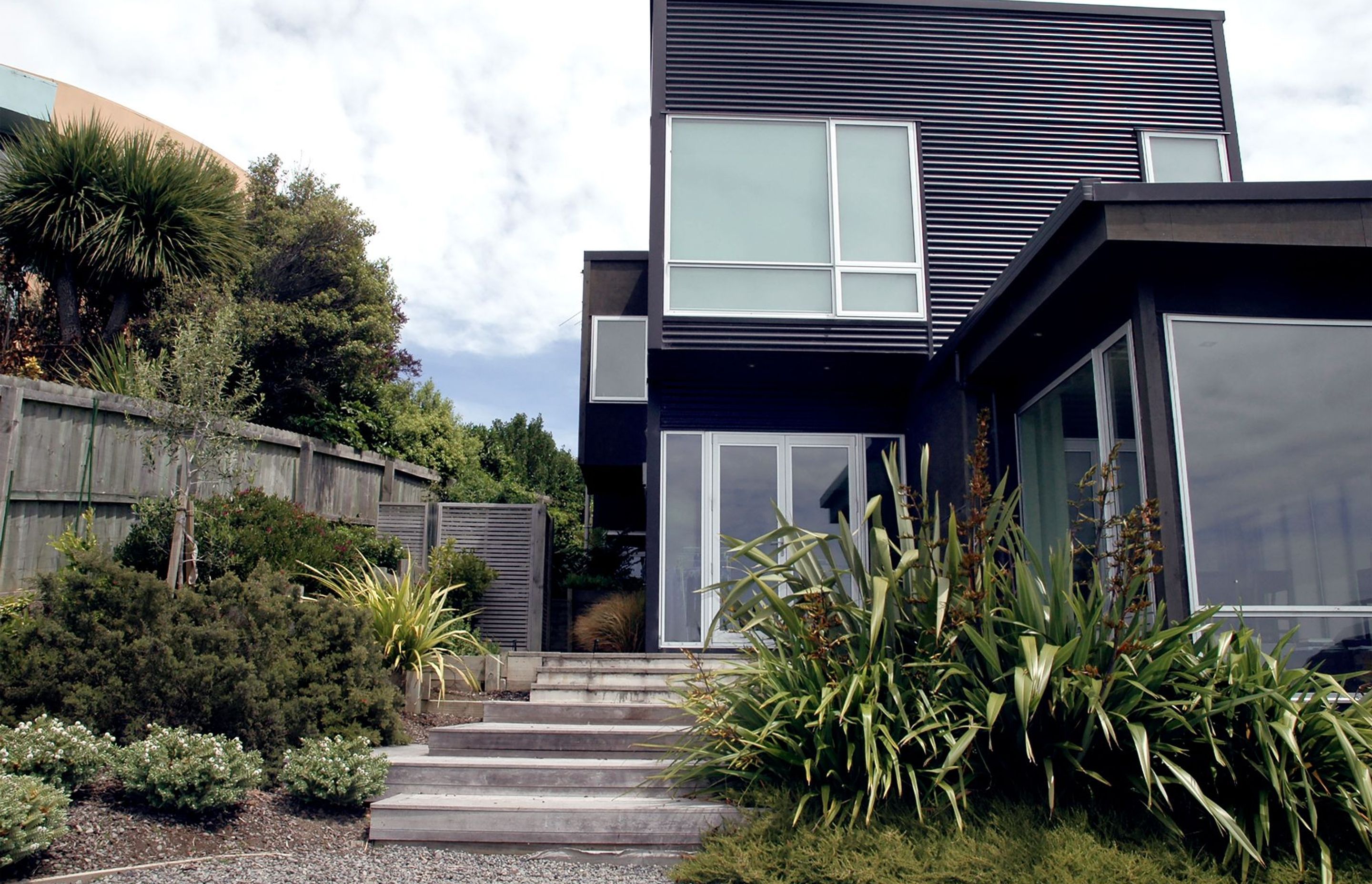 Diamond Harbour Residence