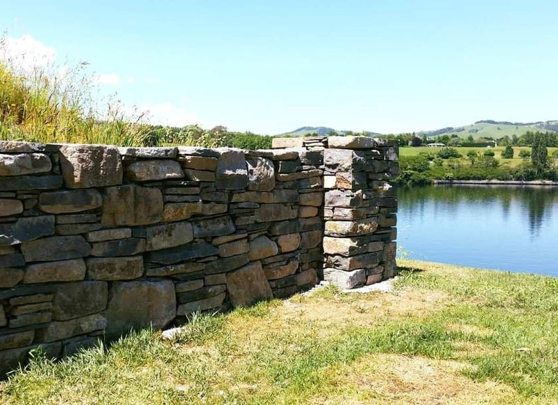 Andisite Wall