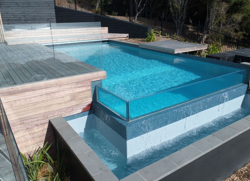 Glass Edge Infinity Pool