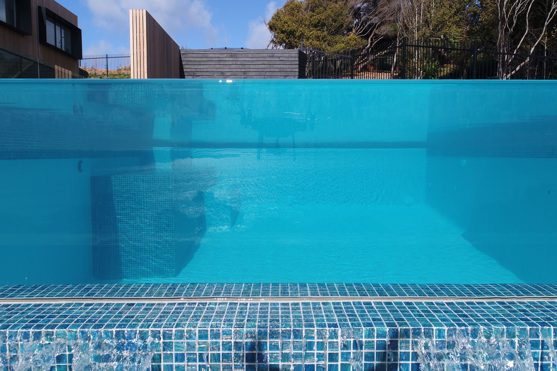 Glass Edge Infinity Pool