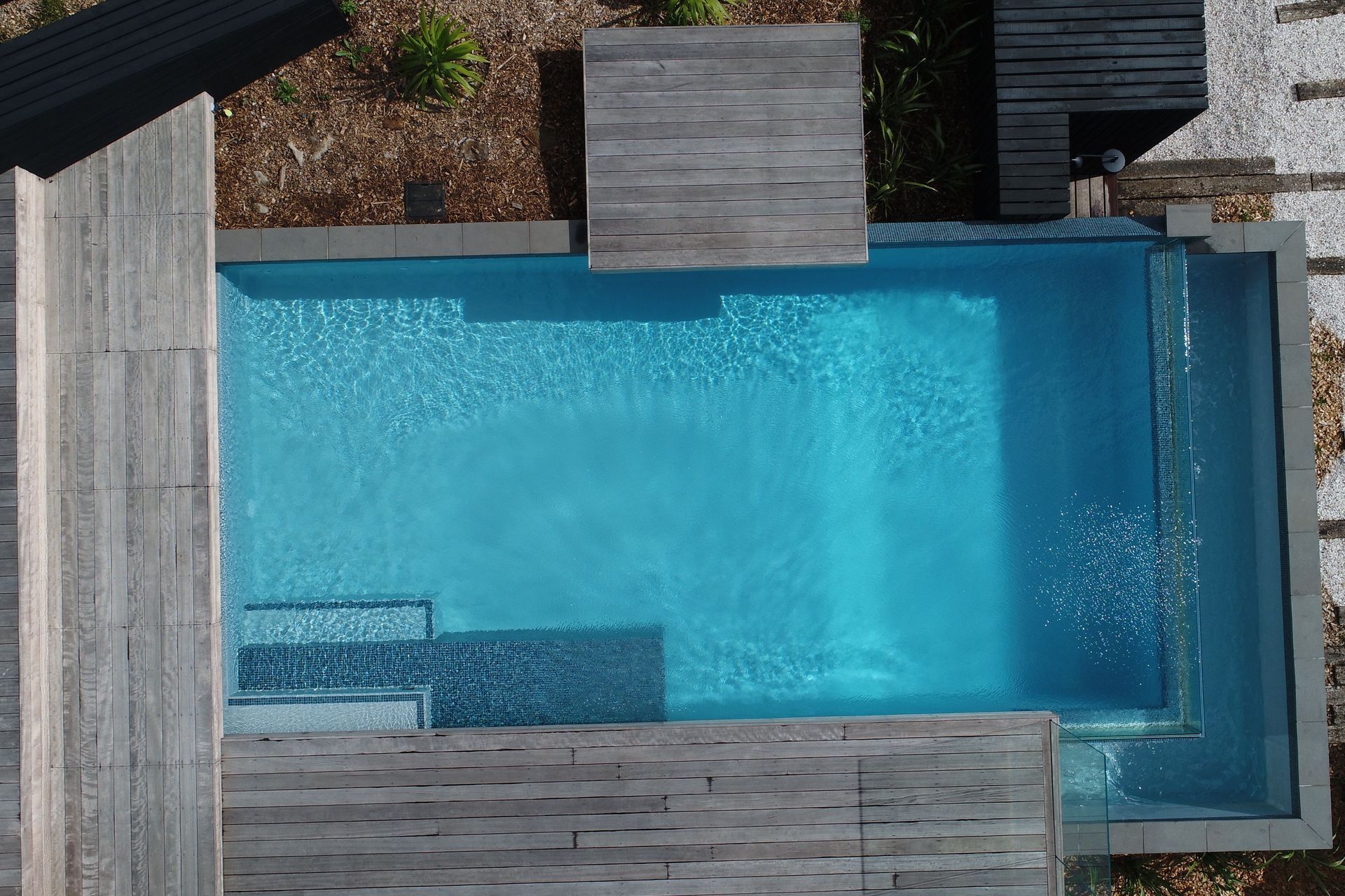 Glass Edge Infinity Pool