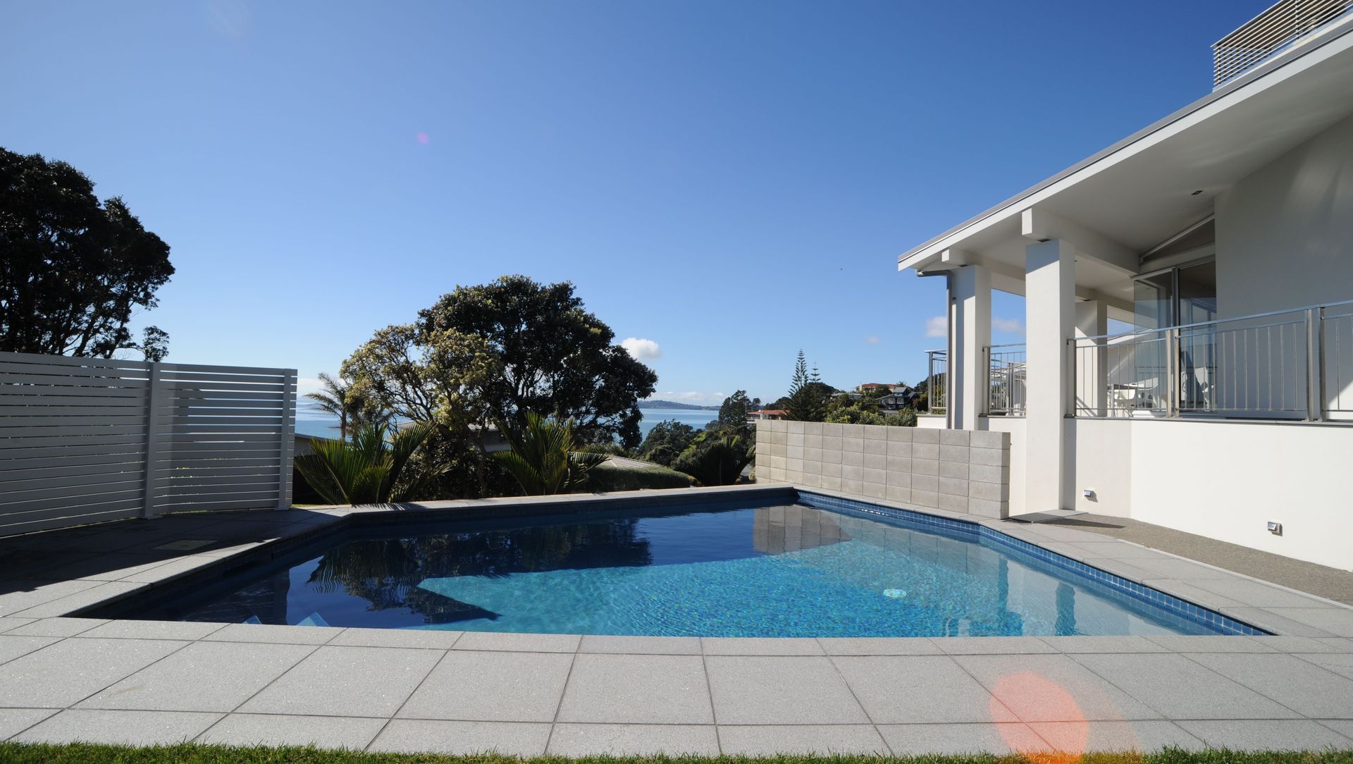 Custom Pool - Auckland banner