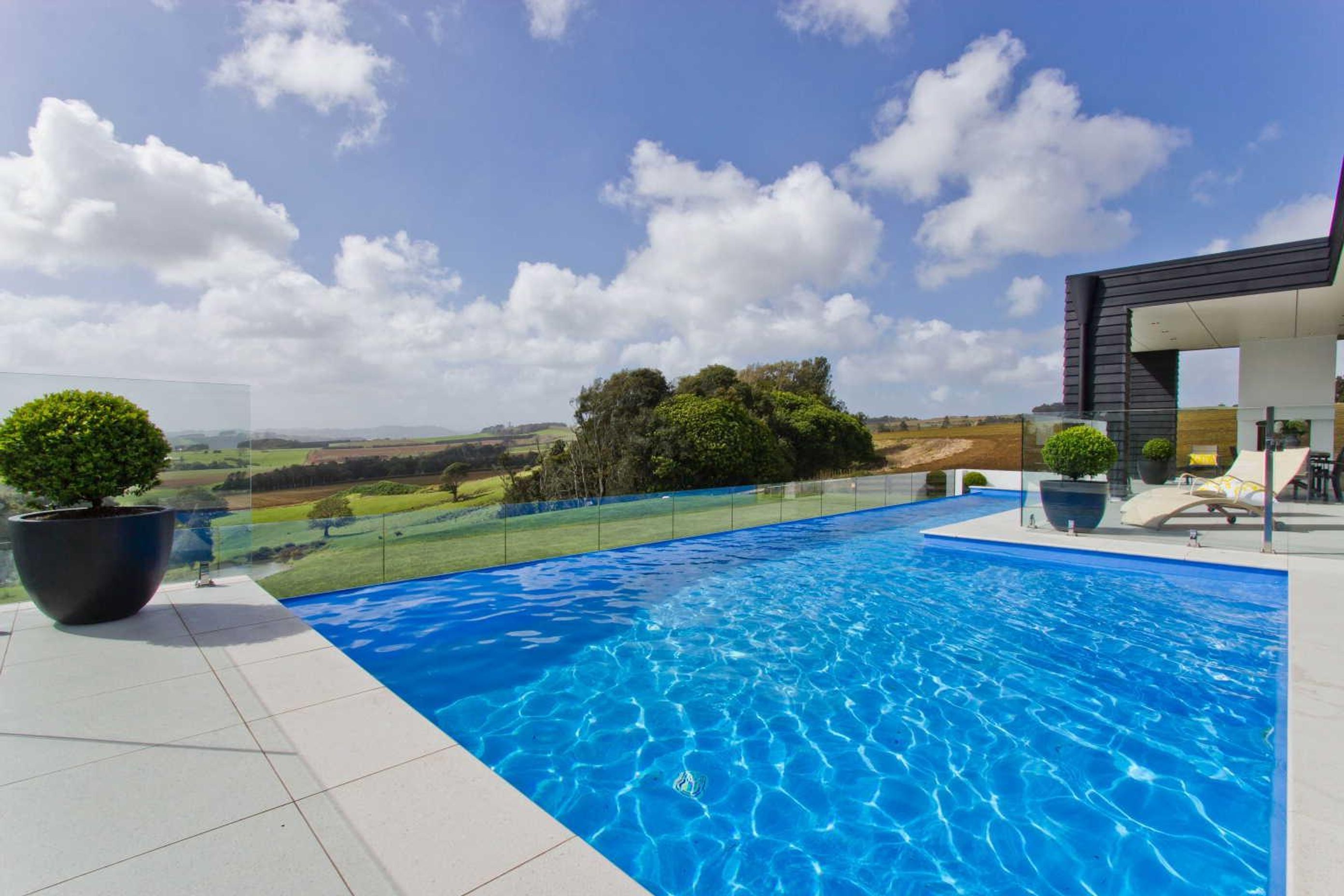 Infinity Pool Waikiato
