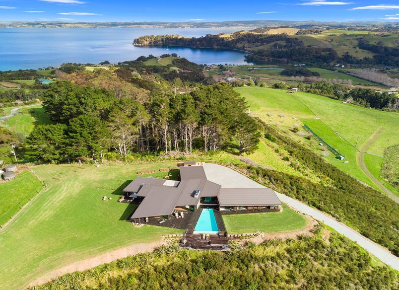 Custom Infinity Pool - Auckland