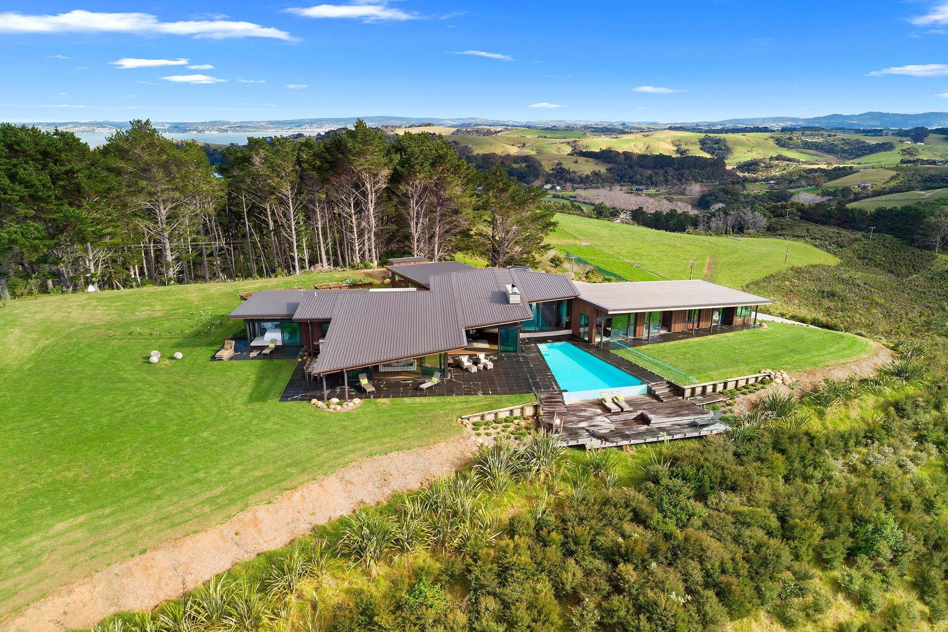 Custom Infinity Pool - Auckland