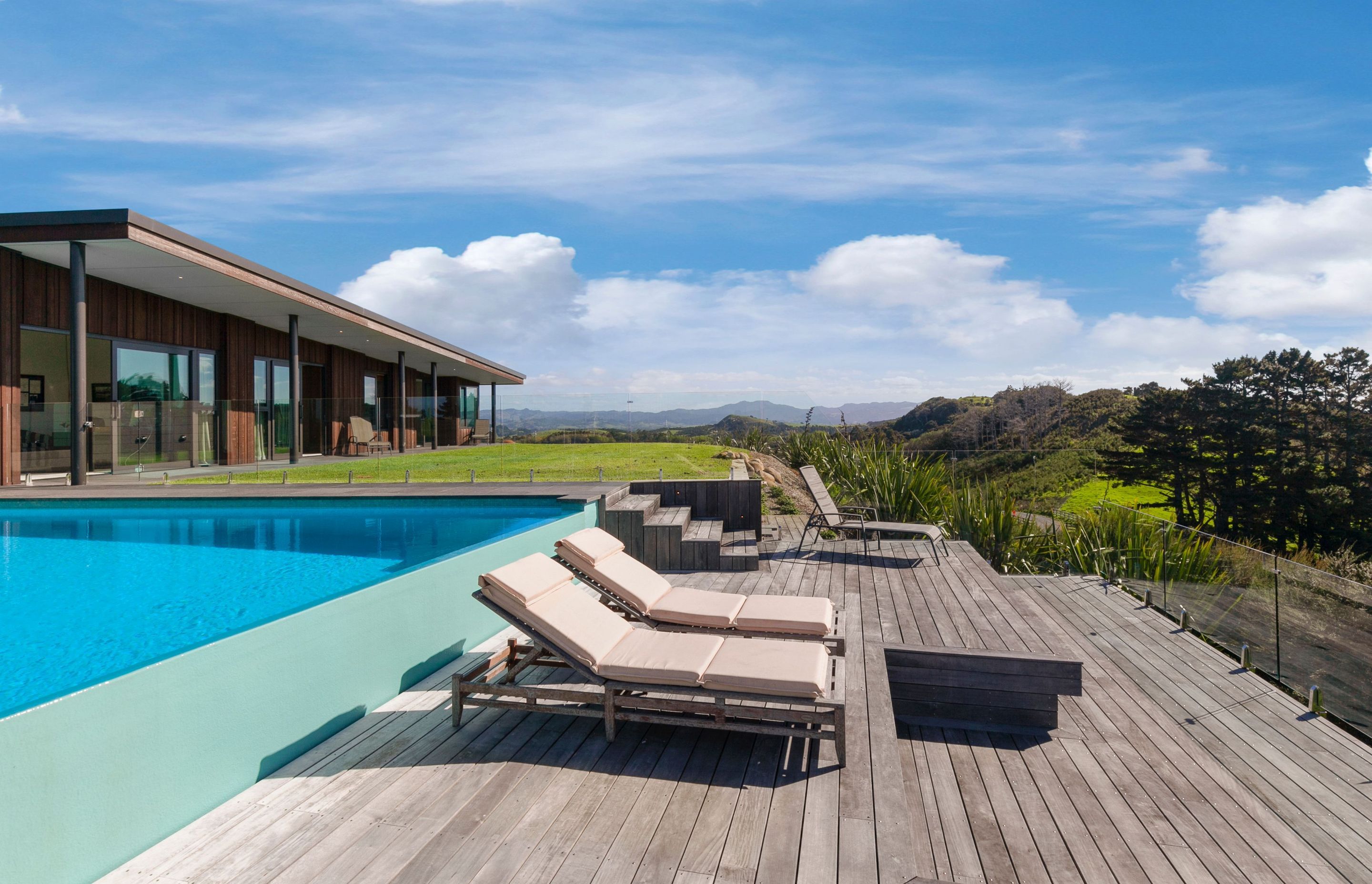 Custom Infinity Pool - Auckland