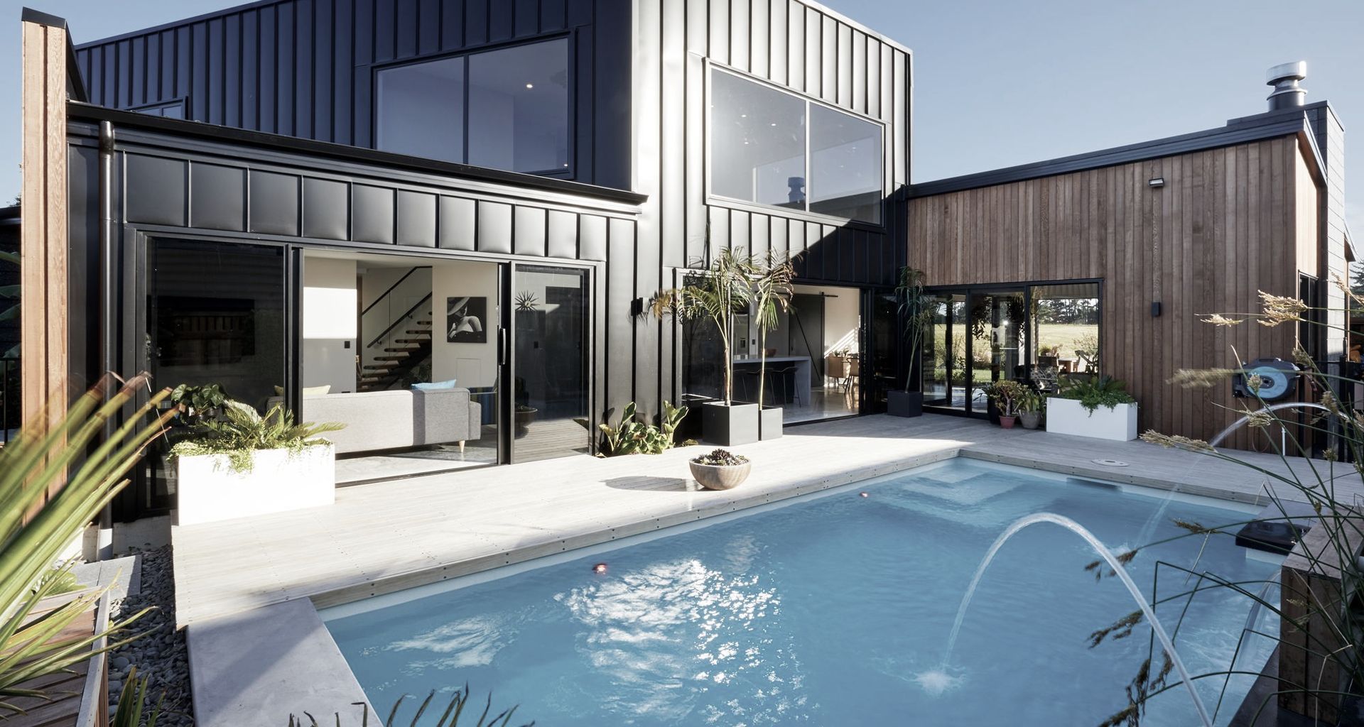 Custom Pool Waikato banner