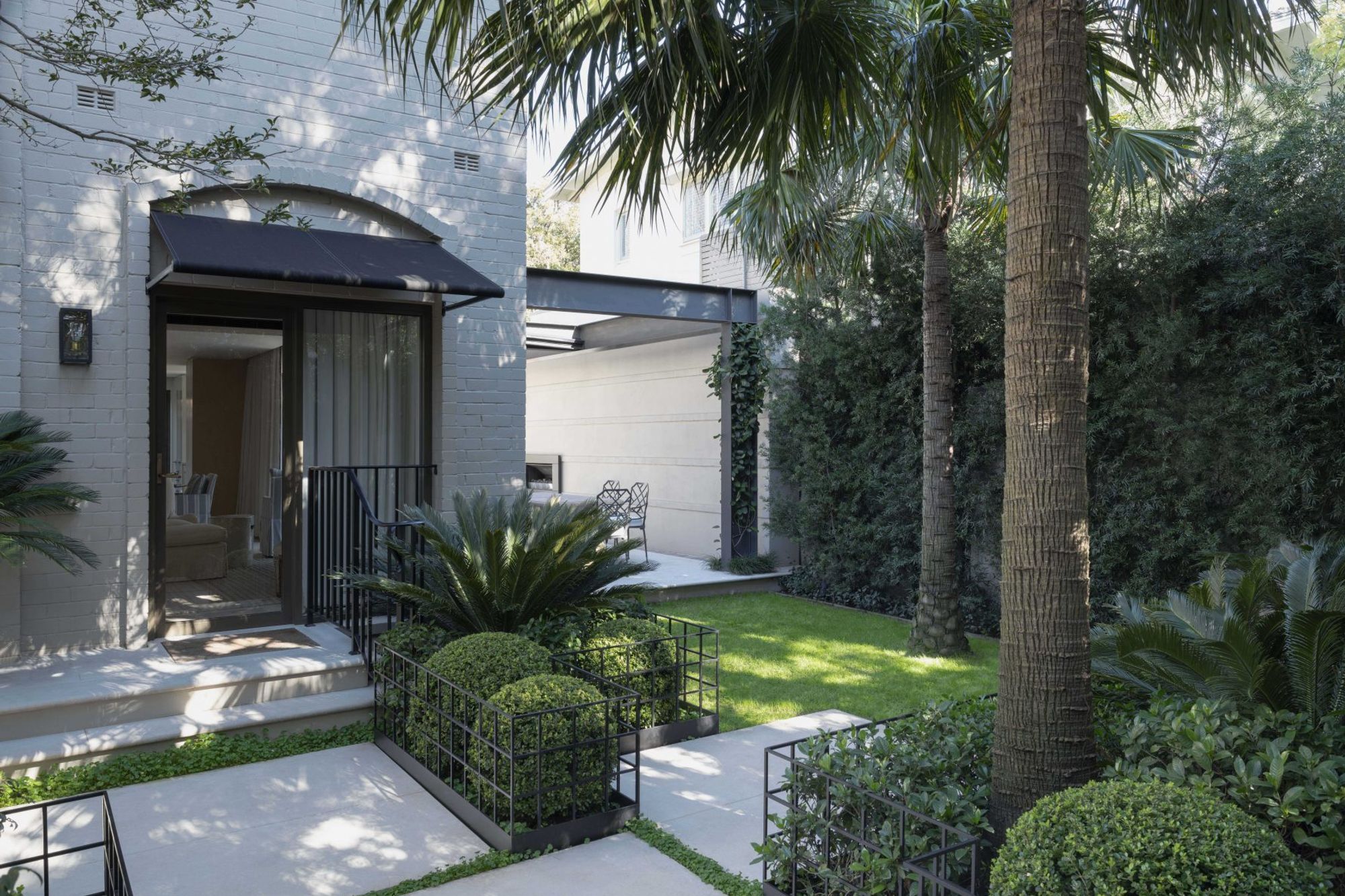 Double Bay Courtyard