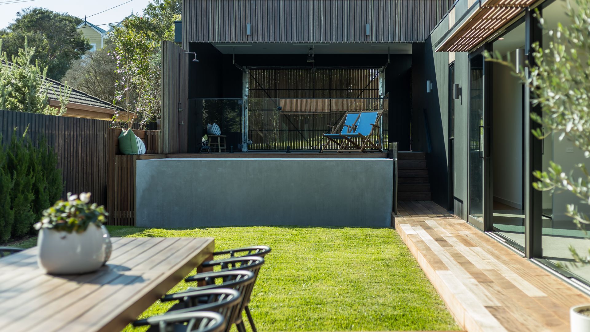 Developer, Richard Branov, chose Plungie for his beachside project in Blairgowrie, Victoria. Installed semi above-ground to celebrate the natural slope of the block, the Plungie Original offered both a practical solution and a hero piece in the backyard. video