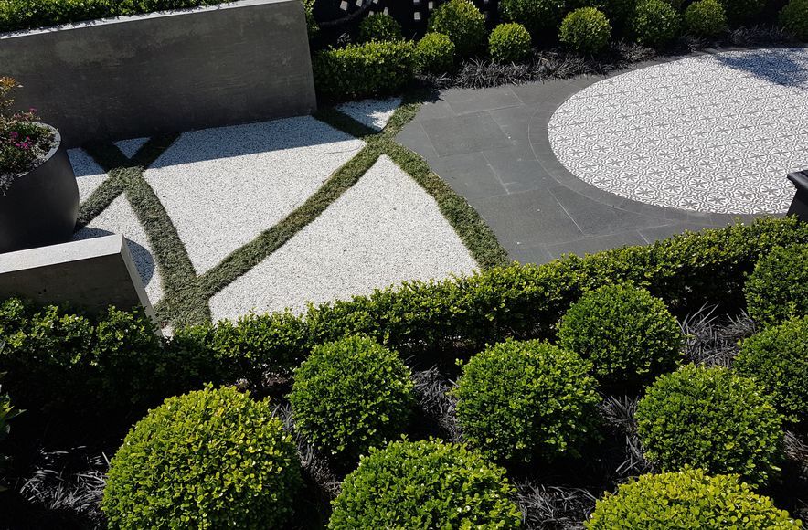 Classical and contemporary courtyard, Mt Eden
