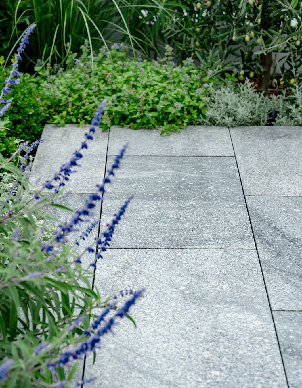 Ocean Grey Granite Alfresco