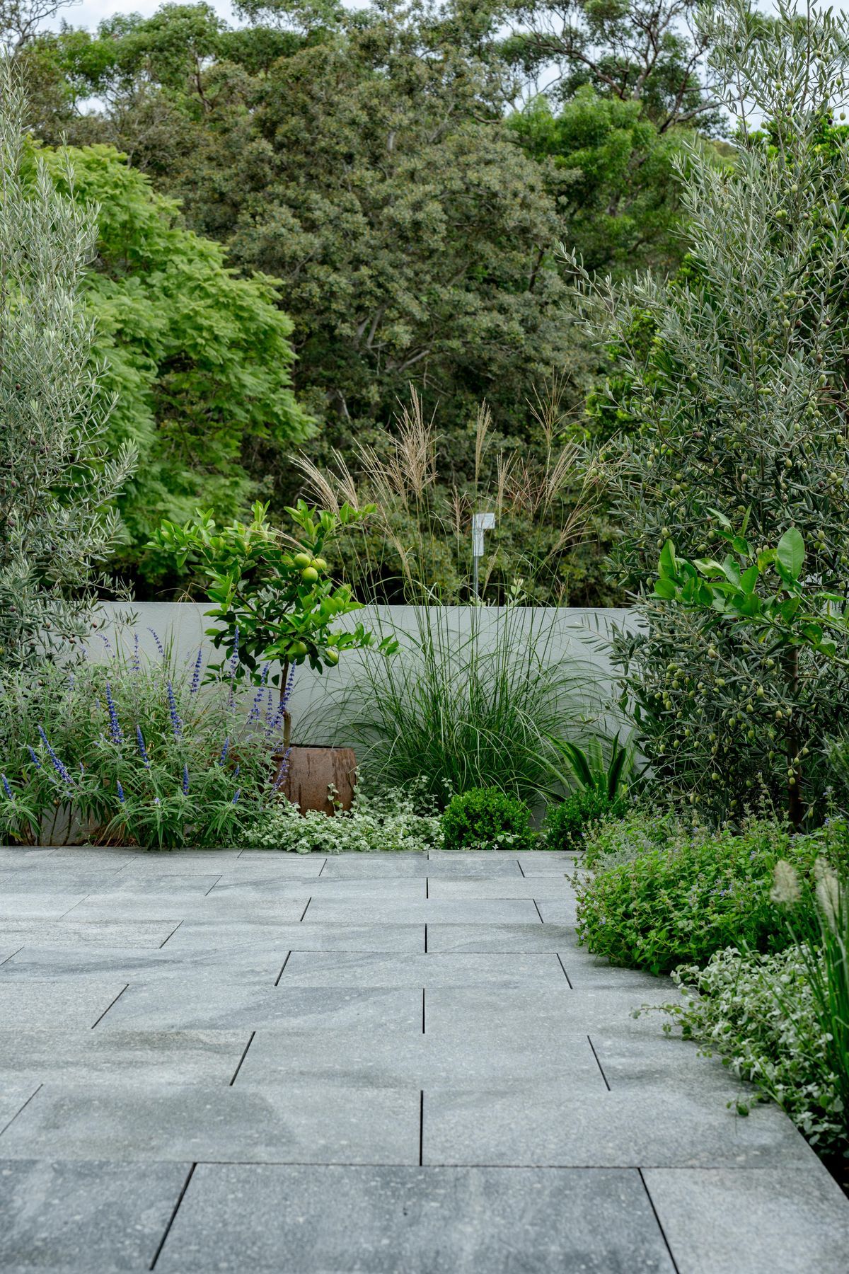 Ocean Grey Granite Alfresco