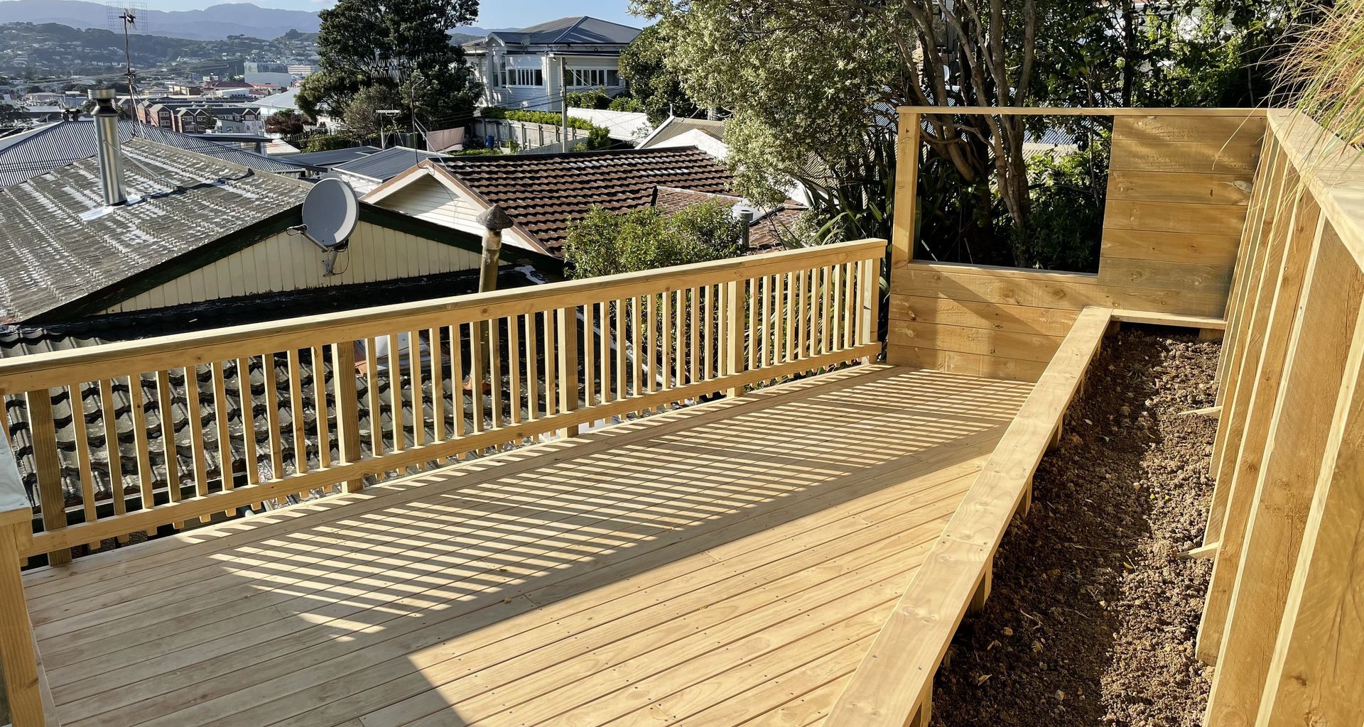 MELROSE DECK banner