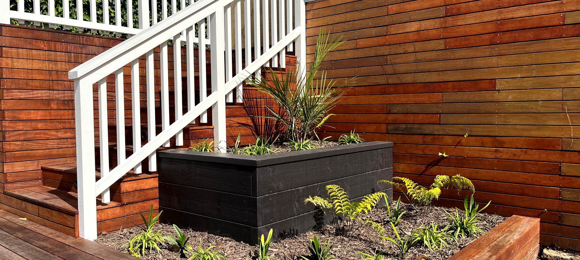 KARORI FULL LANDSCAPE & GARDEN REBUILD banner