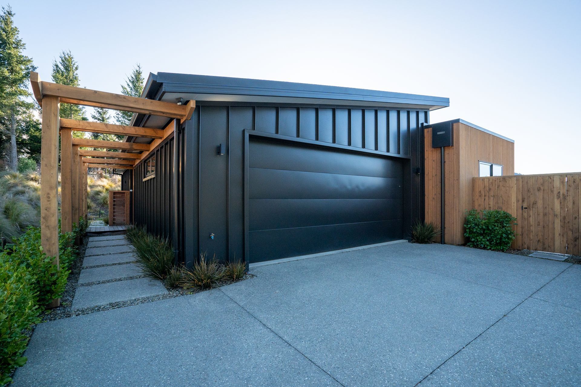 Albert Town Road, Lake Hawea