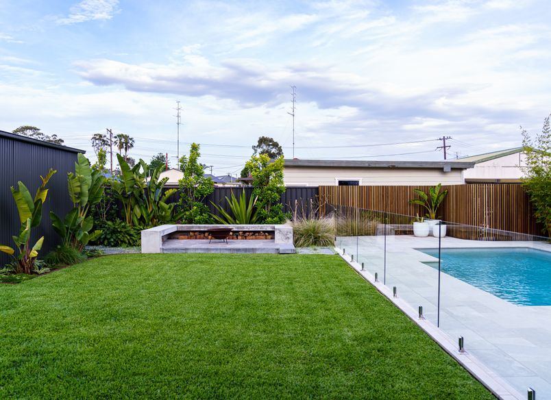 Belmont | Lakeside Luxury