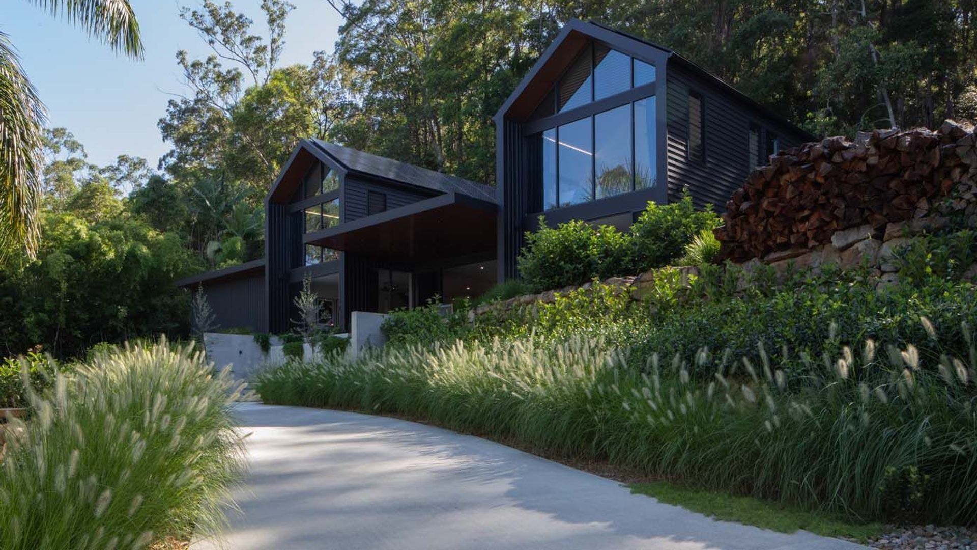 Tallebudgera Valley banner