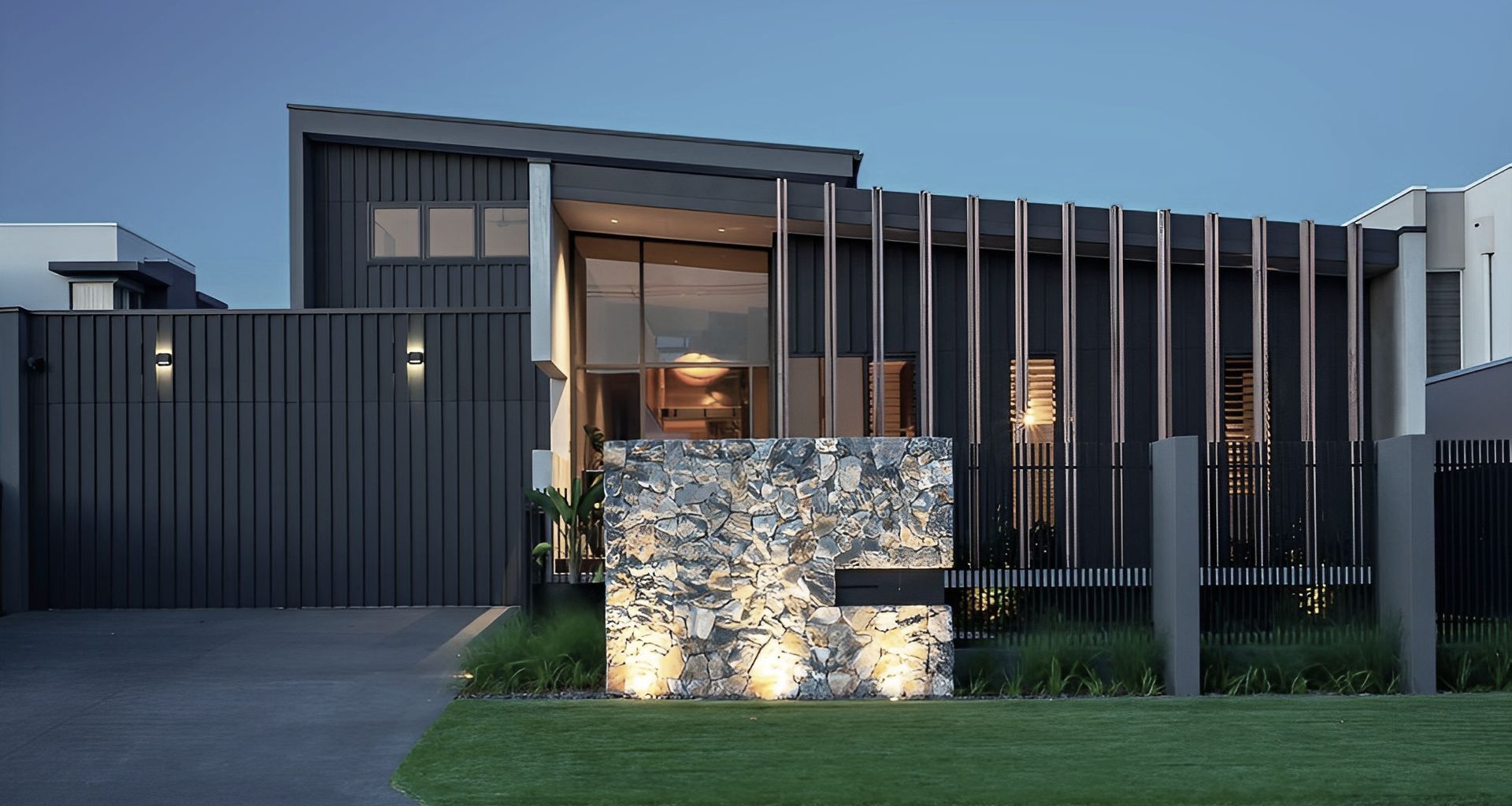 Modern Mooloolaba Residence banner