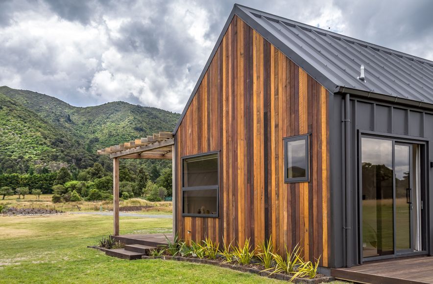 Kāhu Cottage