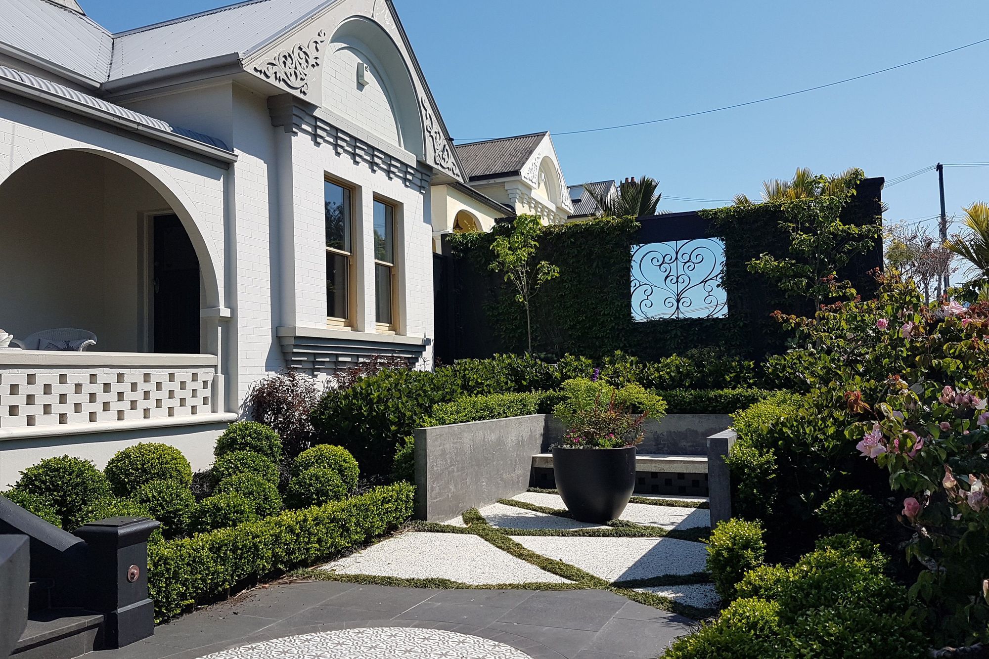 Classical and contemporary courtyard, Mt Eden