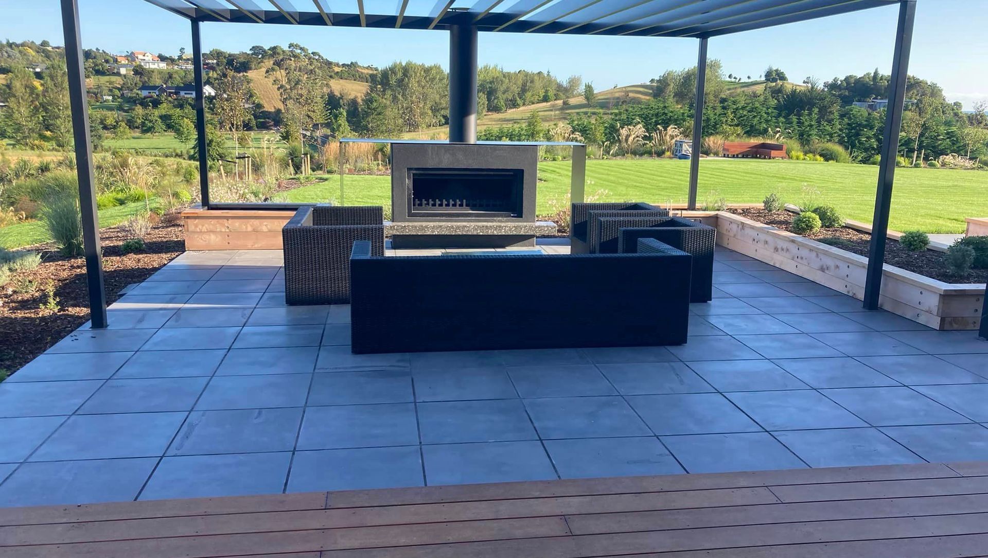 Bluestone Pavers banner