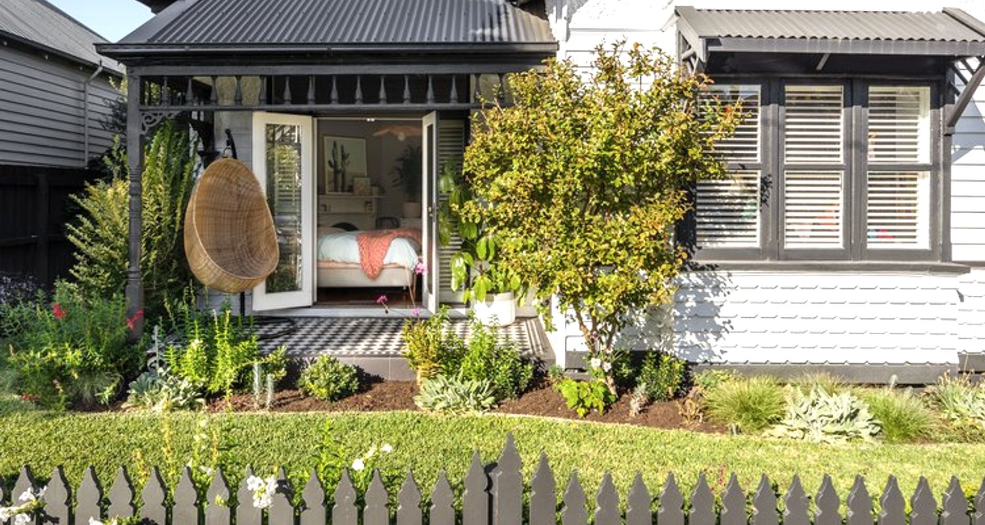 Tuckeroo Landscapes banner