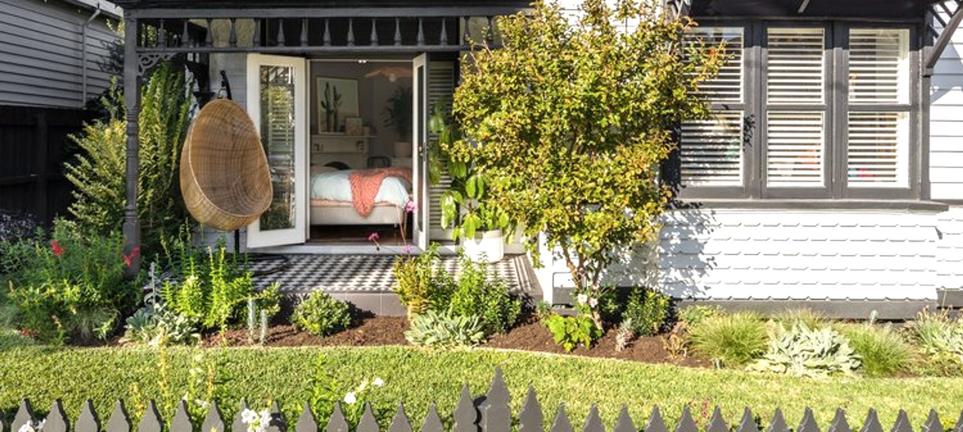 Tuckeroo Landscapes banner
