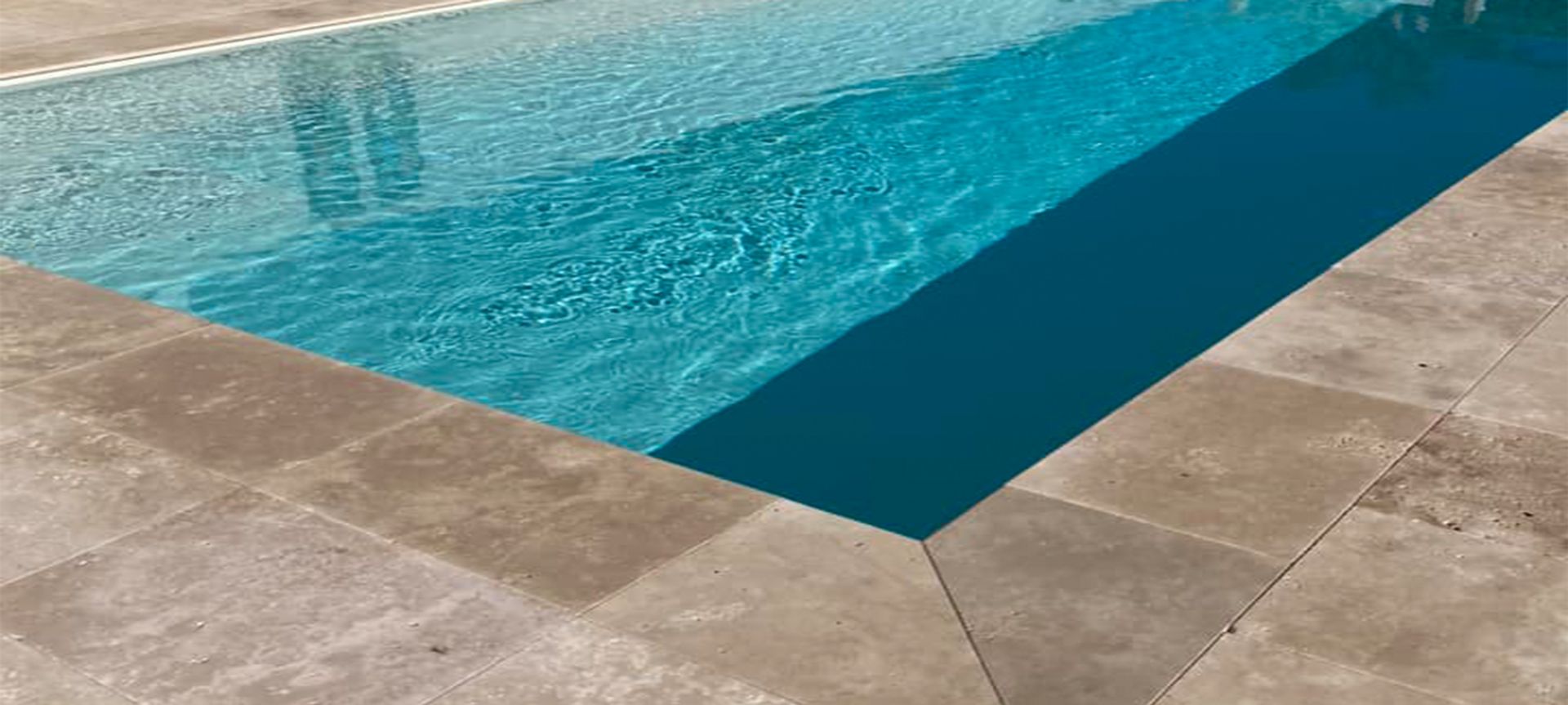 Classic Travertine banner