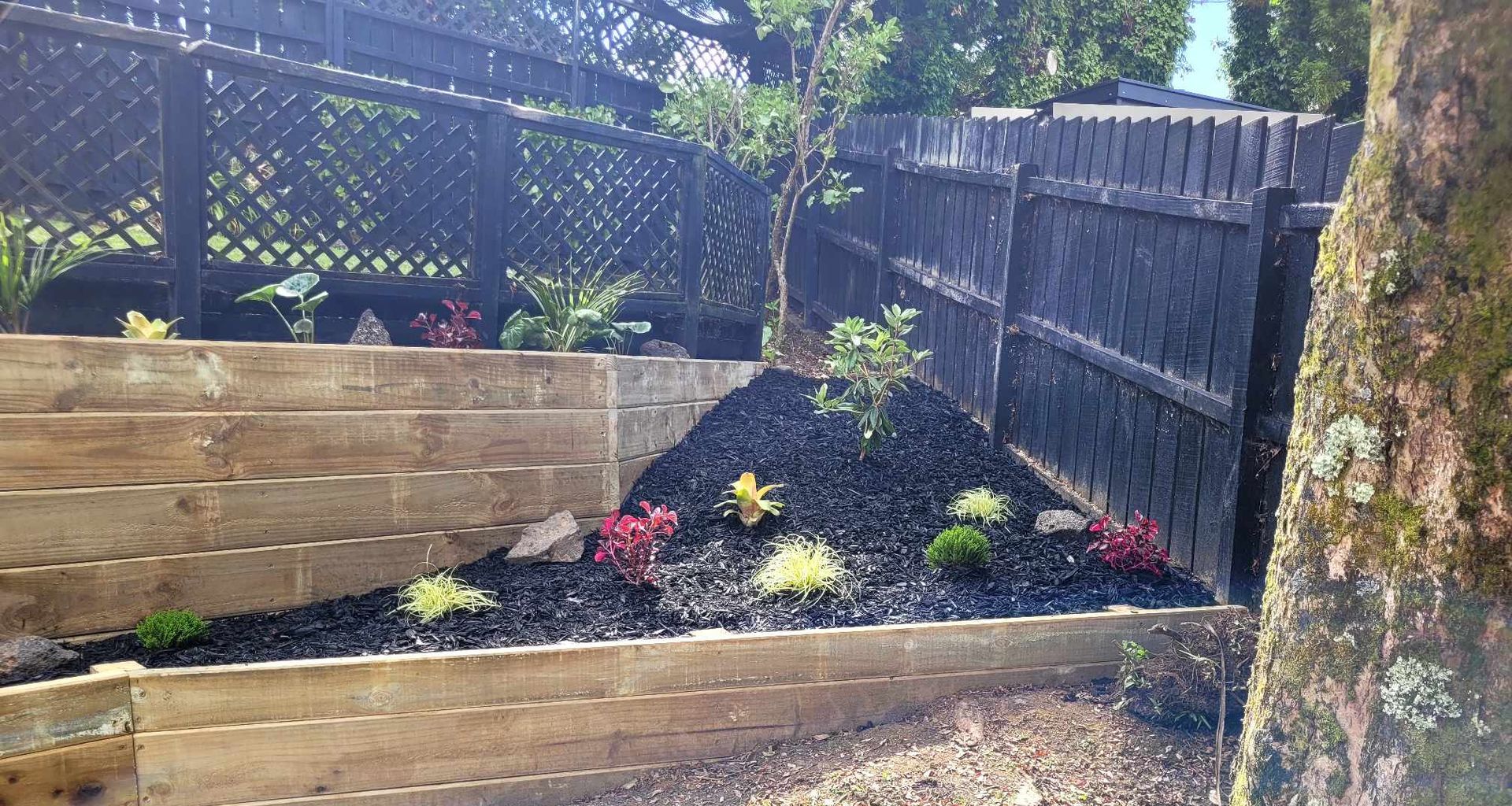 Building Beauty: Retaining Walls & Greenery banner