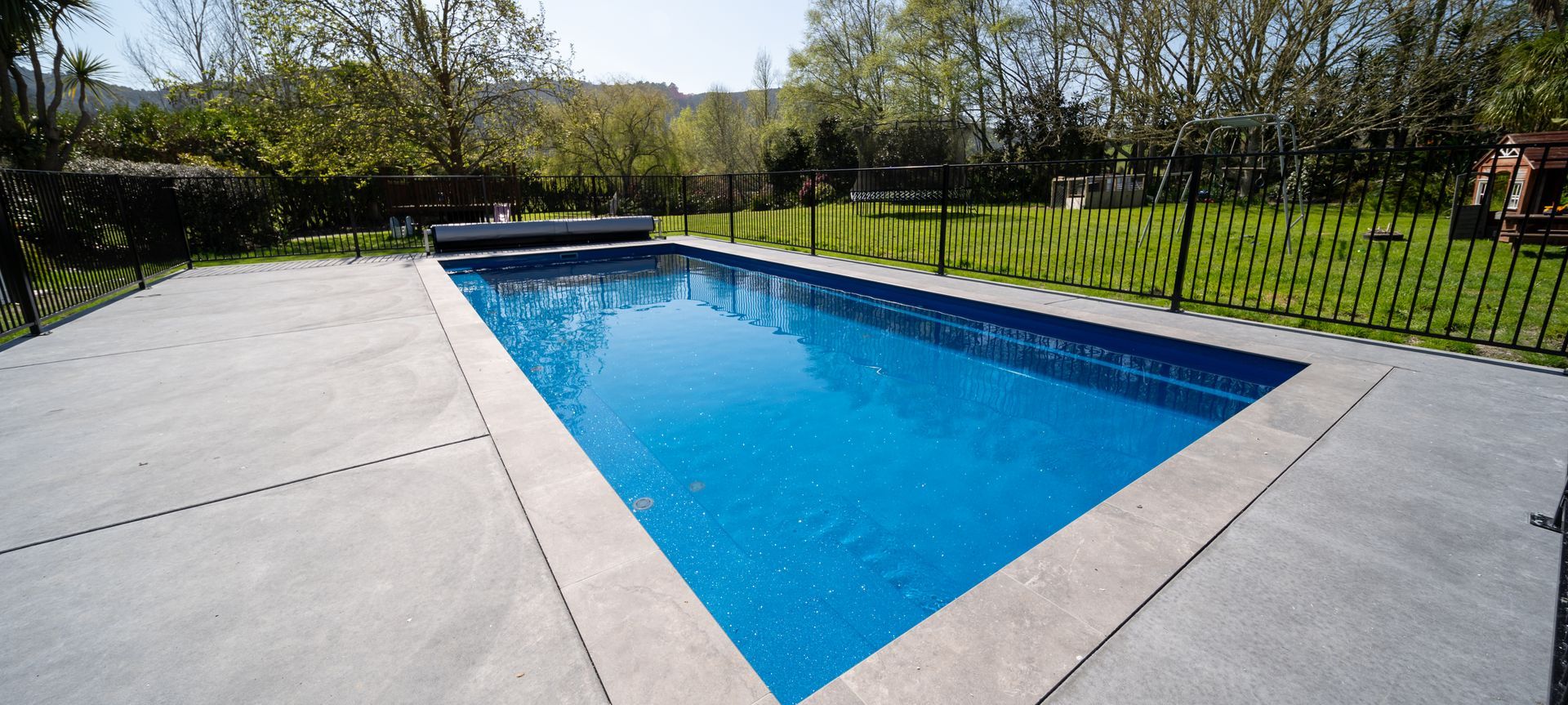 Location: Otaika Valley Shape: Sanctuary Colour: Pacific Pool Size 9.4m x 4.2m