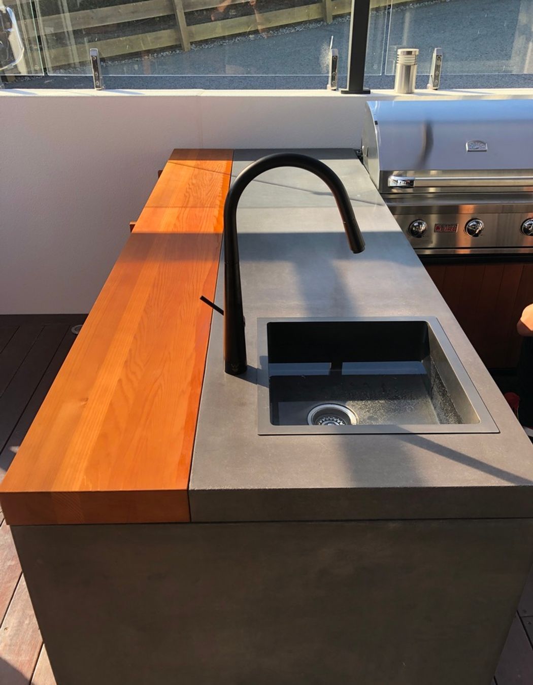 Outdoor kitchen - Cashmere