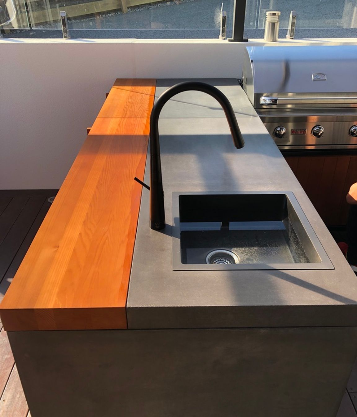 Outdoor kitchen - Cashmere