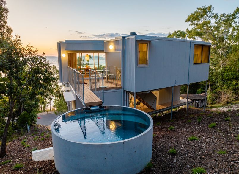 Cantilever House