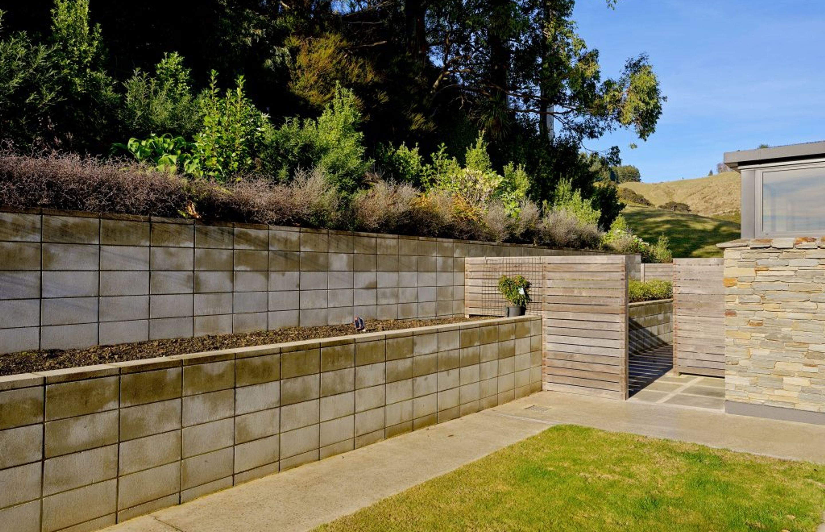 Mosgiel Hillside Landscape Challenge