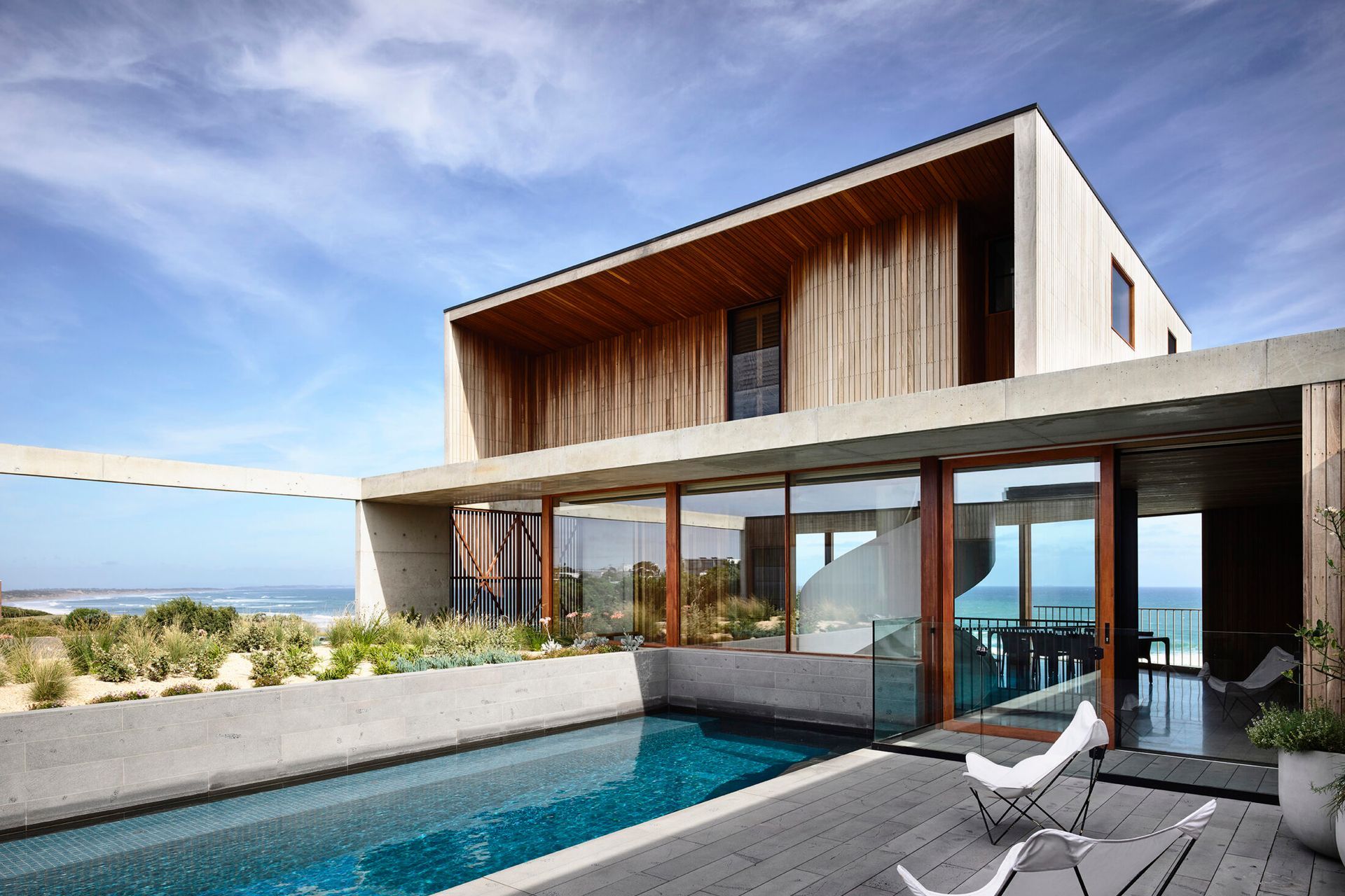  Photography: Derek Swalwell, Mitch Lyons