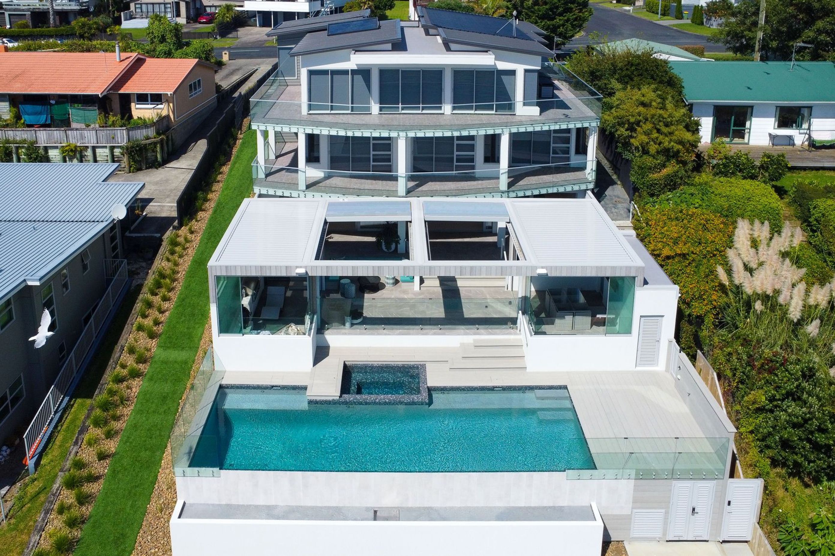 Clarks Beach Infinity Pool