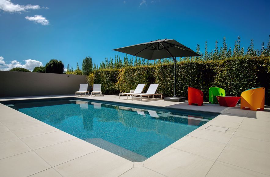 Vineyard Splash – The Dancing Oasis