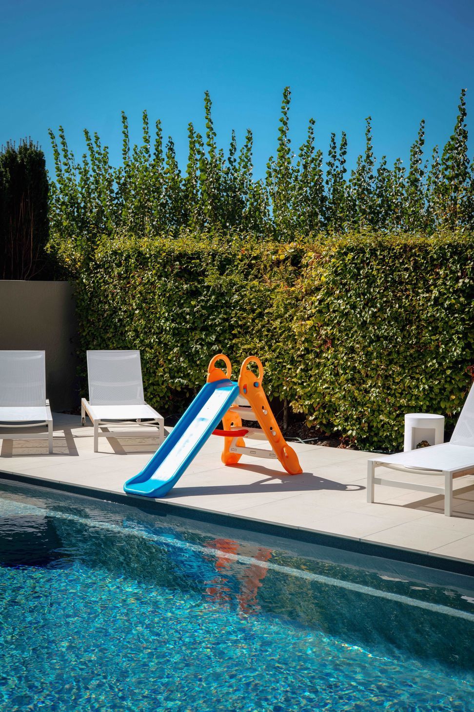Aquanort-Pools-Compass-X-Trainer-94-Slide-2024.jpg