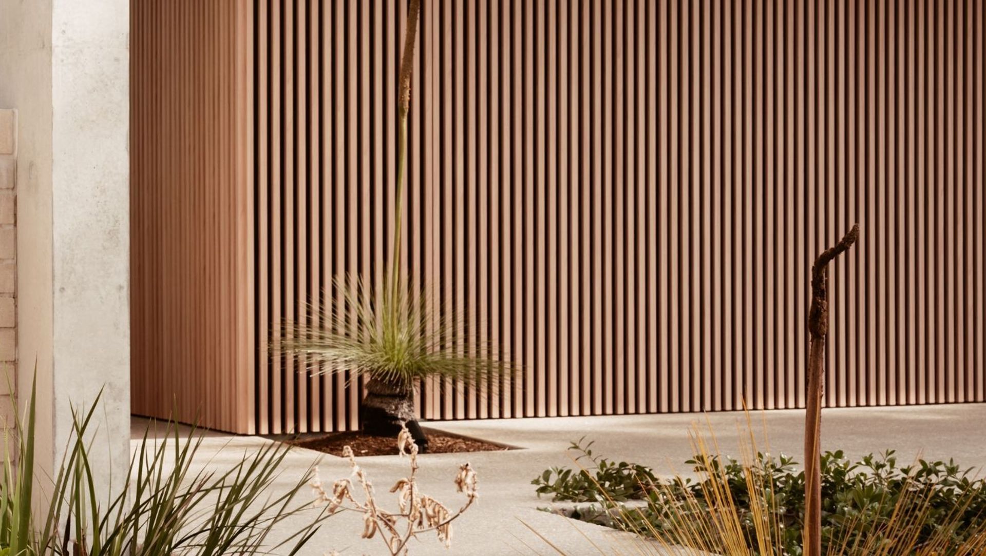 Bairnsdale House: A Mixed Material Masterpiece banner