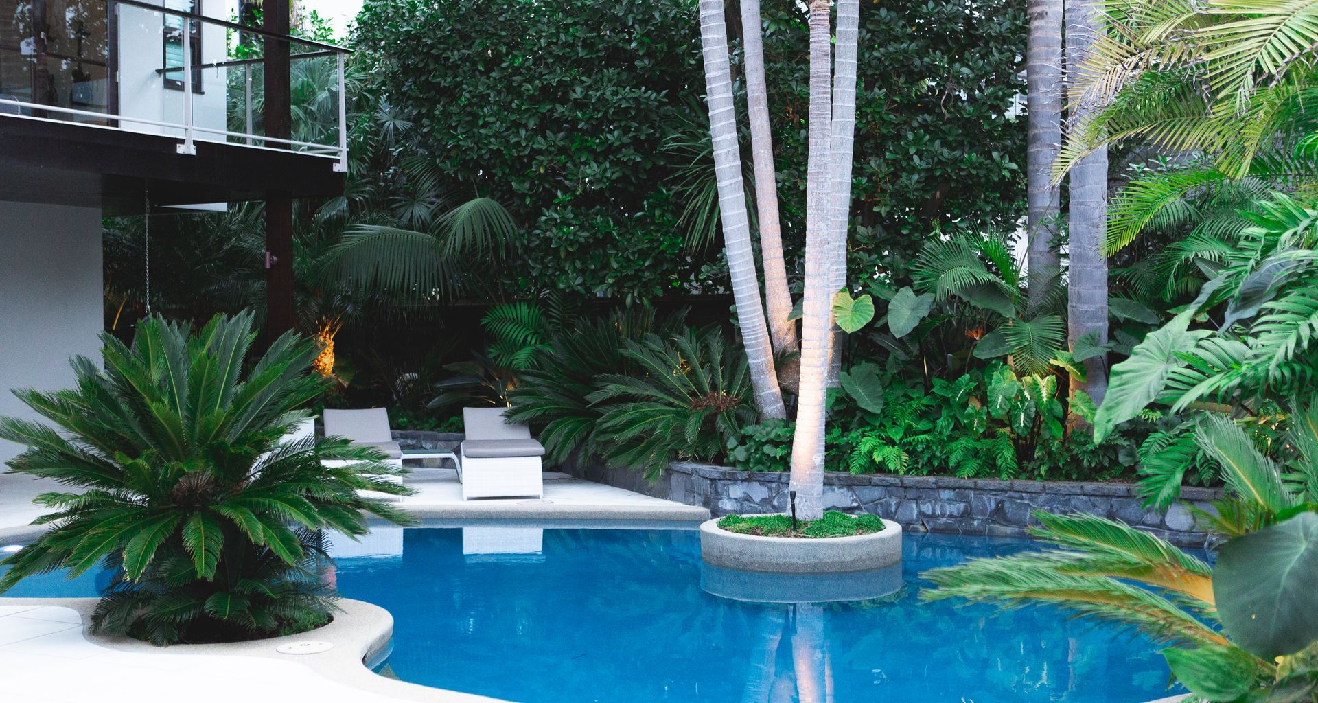 Modern Poolscape Takapuna banner