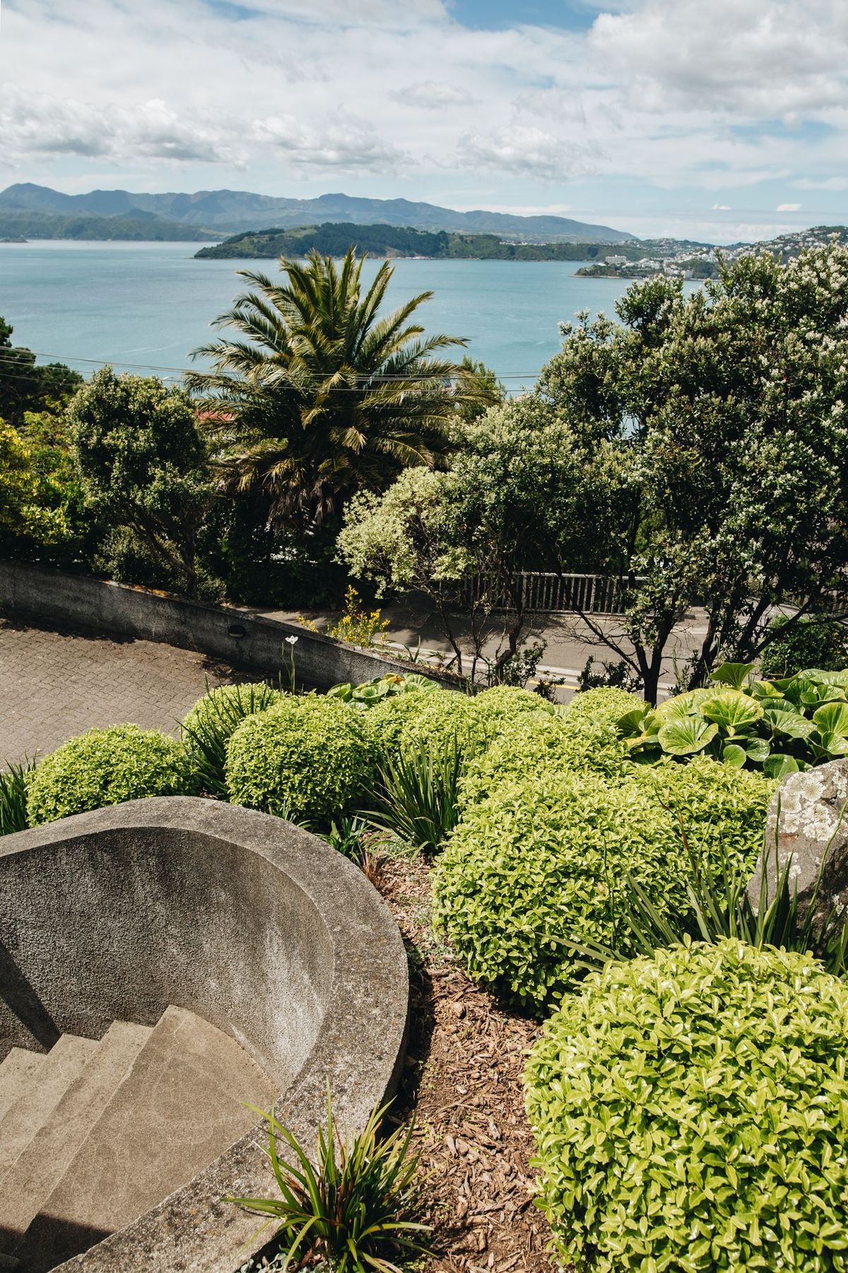 Wellington Hillside Garden