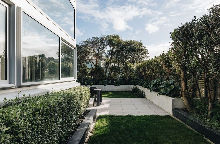Seatoun Beach Garden