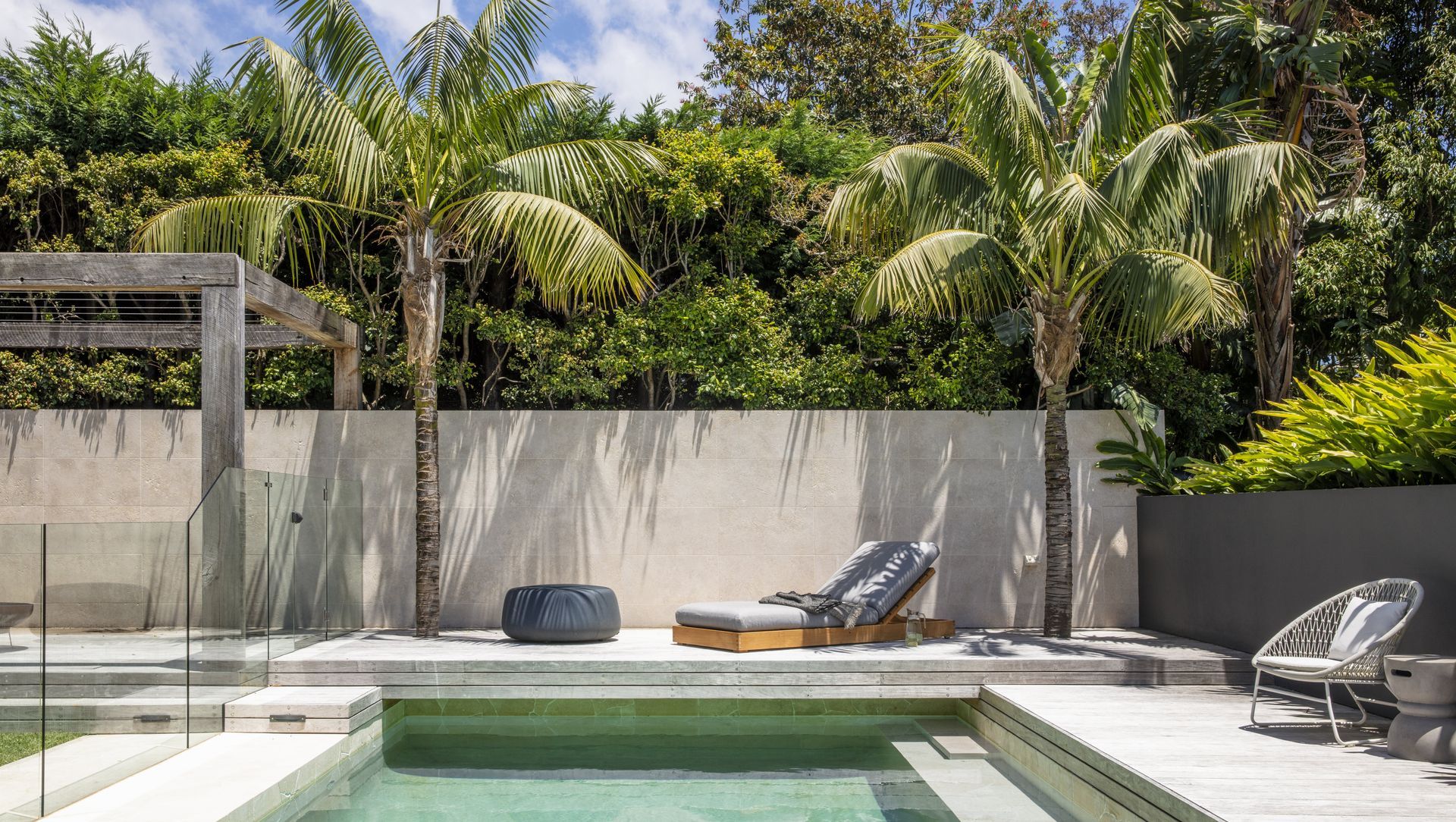 Bellevue Hill banner