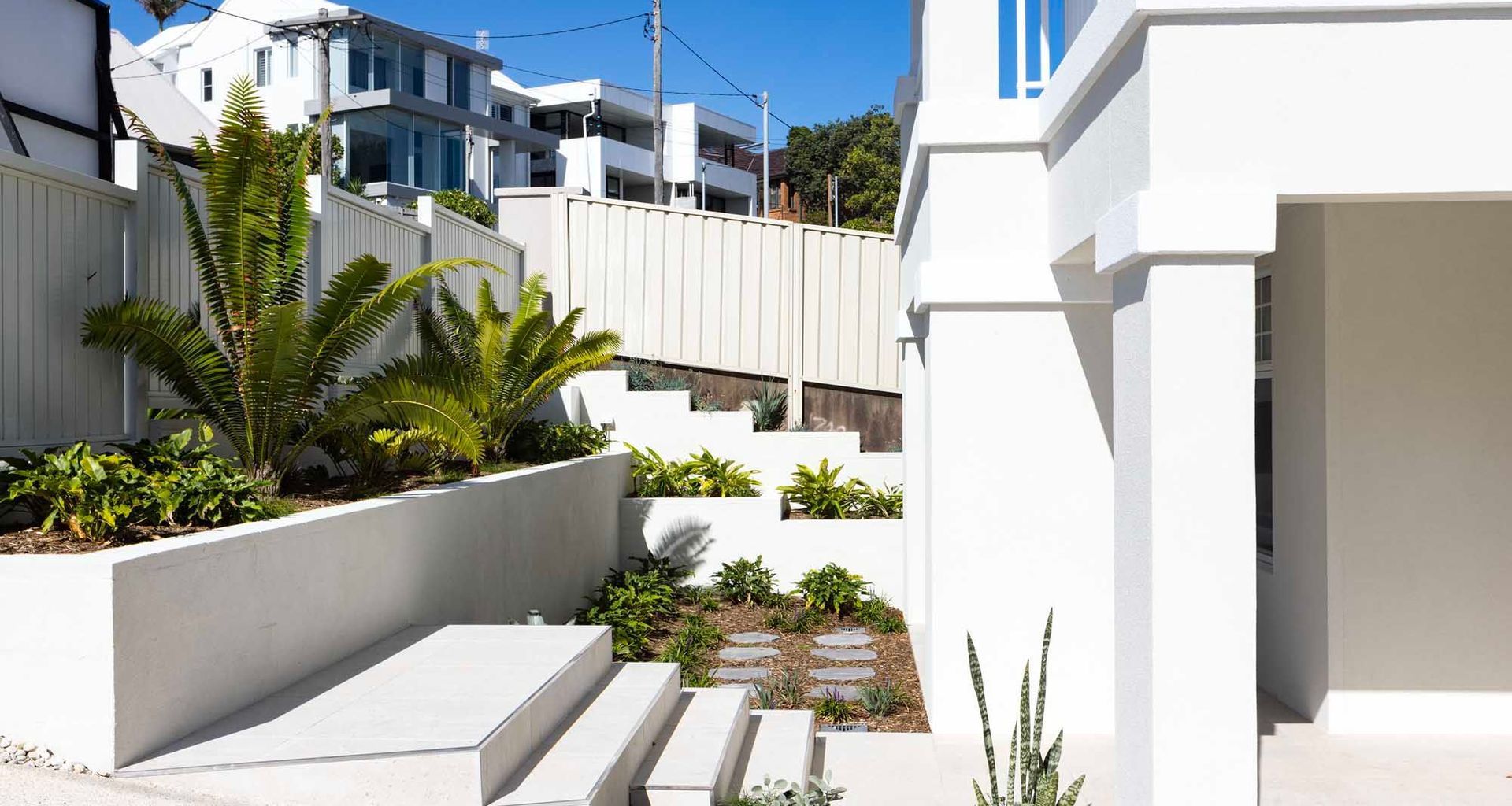 Bar Beach | Coastal Luxury banner