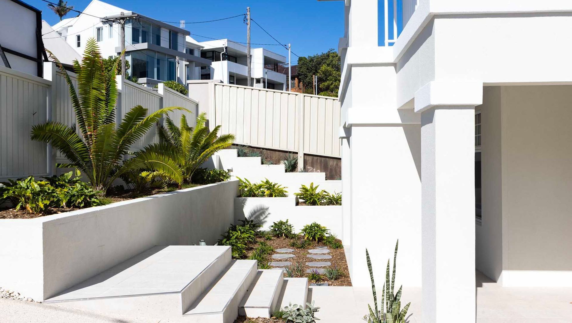 Bar Beach | Coastal Luxury banner