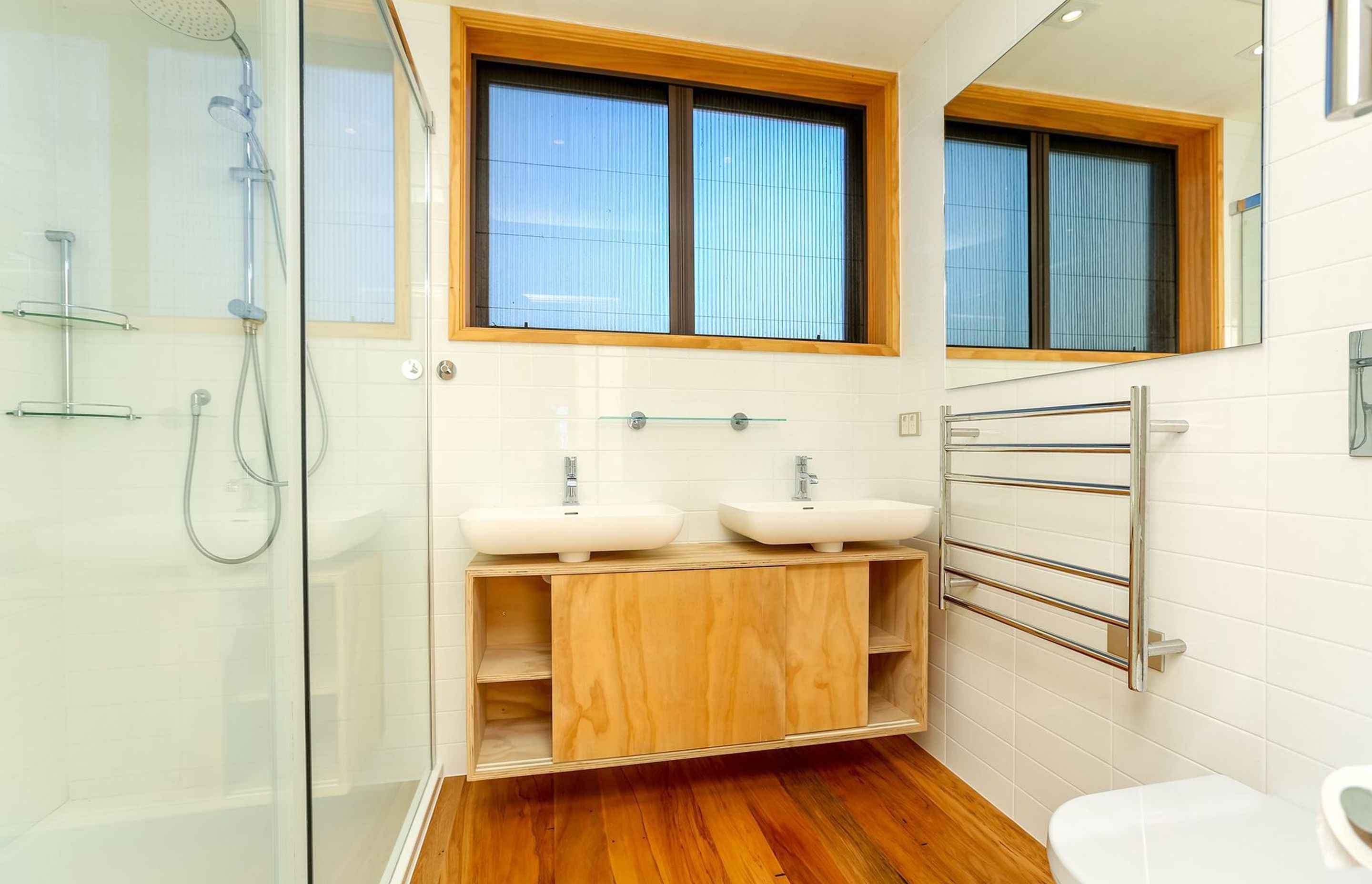 Bathroom2