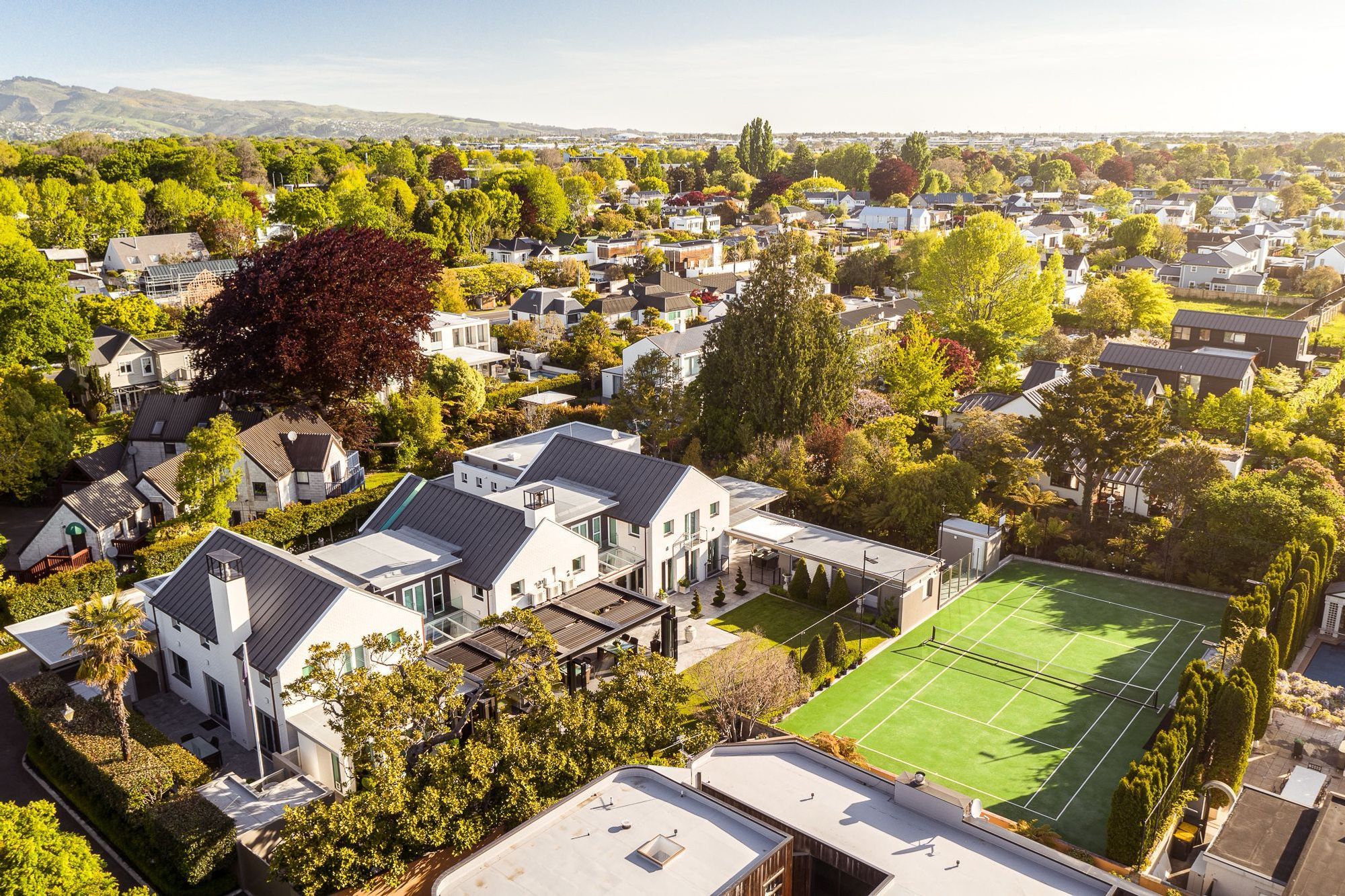 Holmwood Road, Merivale