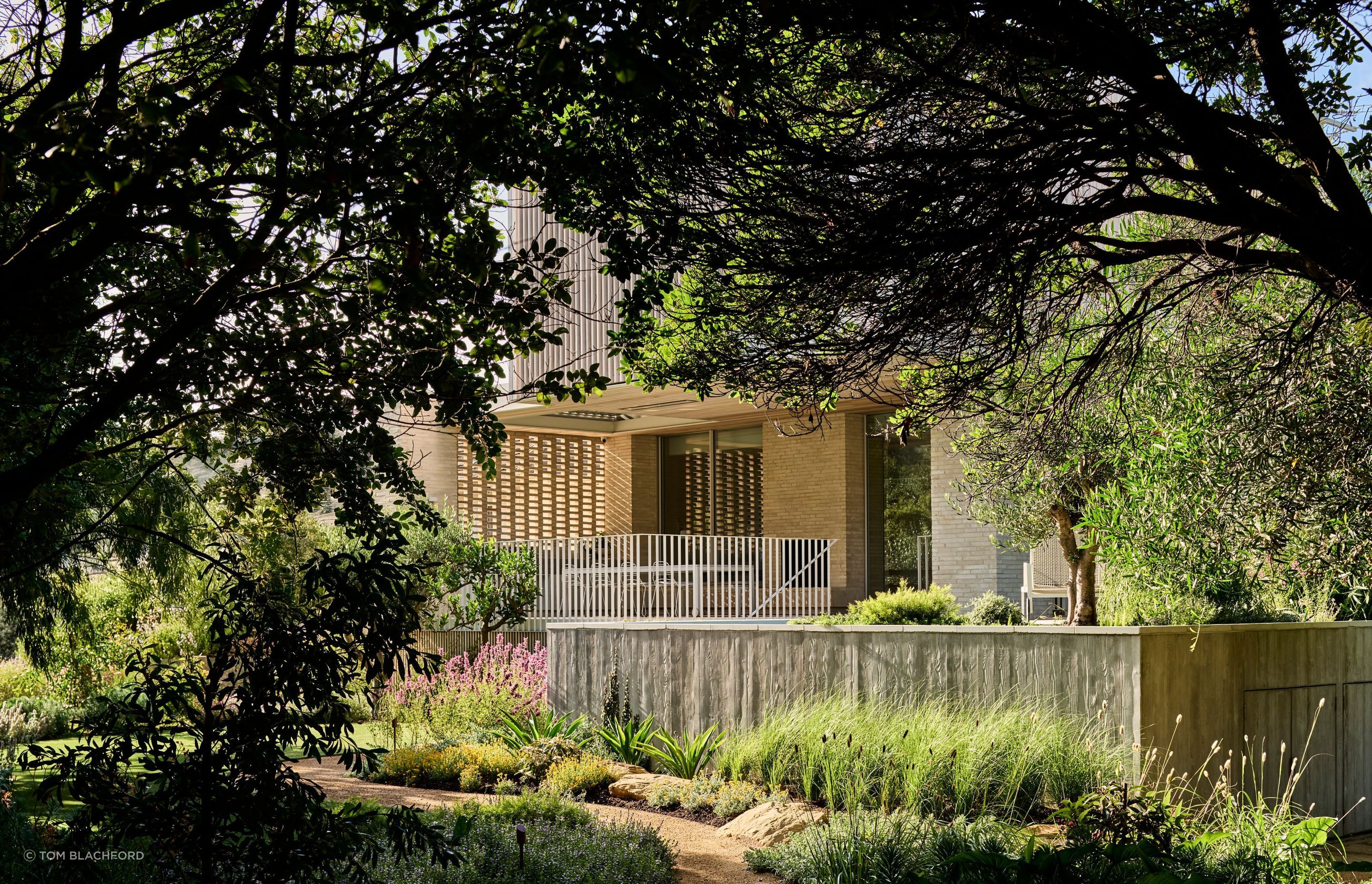 Board-Form-Veneer-Krause-Bricks-Barwon-Heads.JPG